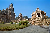 Khajuraho - Jagadambi temple and Kandariya Mahadeva temple on the same platform with the smaller Mahadeva temple in between